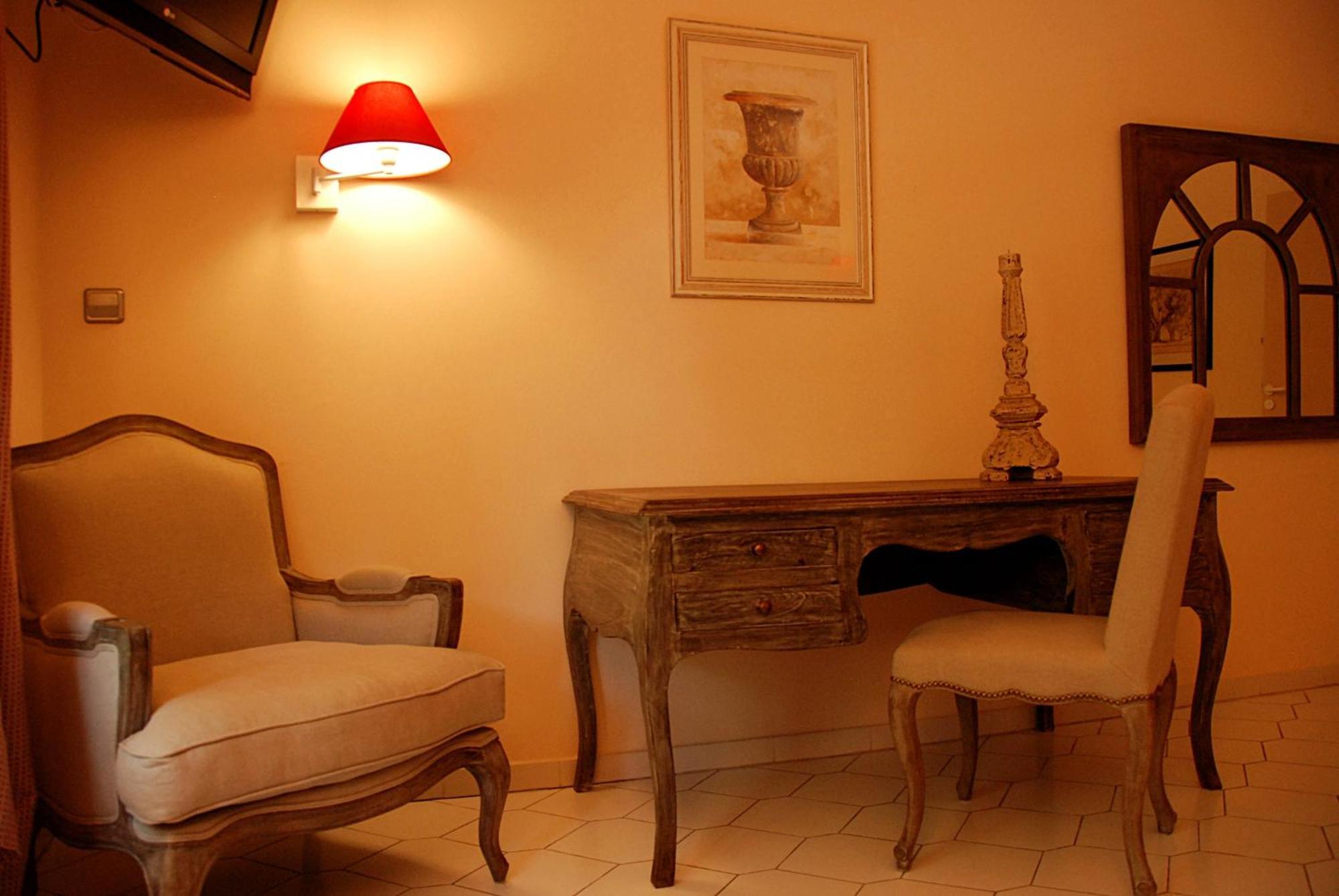 Hotel Les Mazets Des Roches Tarascon Værelse billede
