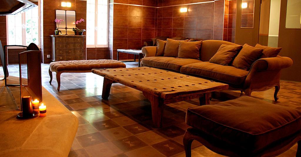 Hotel Les Mazets Des Roches Tarascon Eksteriør billede
