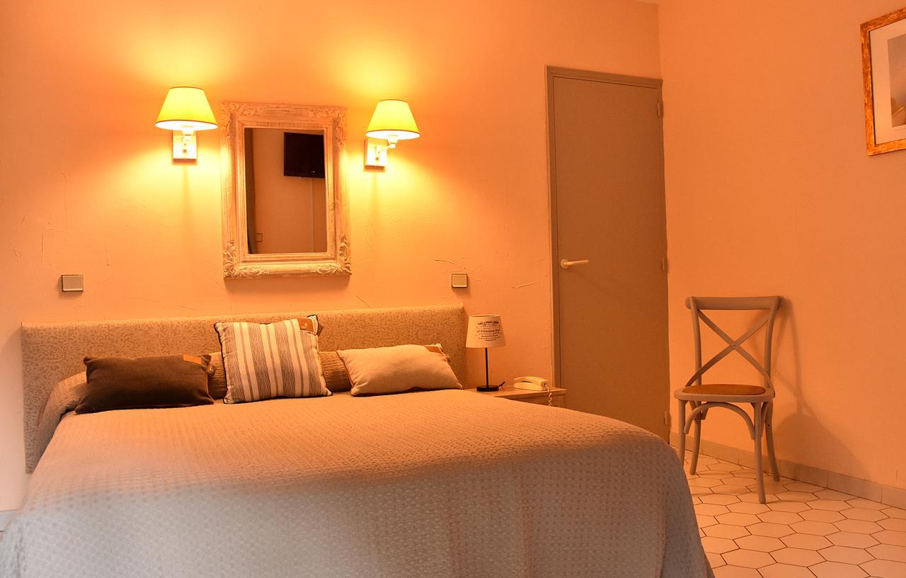Hotel Les Mazets Des Roches Tarascon Eksteriør billede