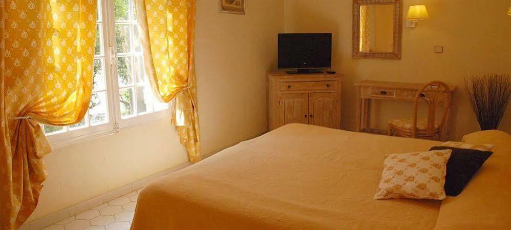Hotel Les Mazets Des Roches Tarascon Eksteriør billede