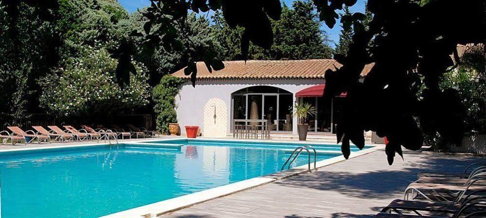 Hotel Les Mazets Des Roches Tarascon Eksteriør billede